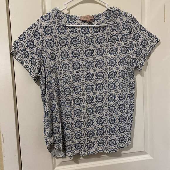 Three Tops Bundle - Picture 4 of 10